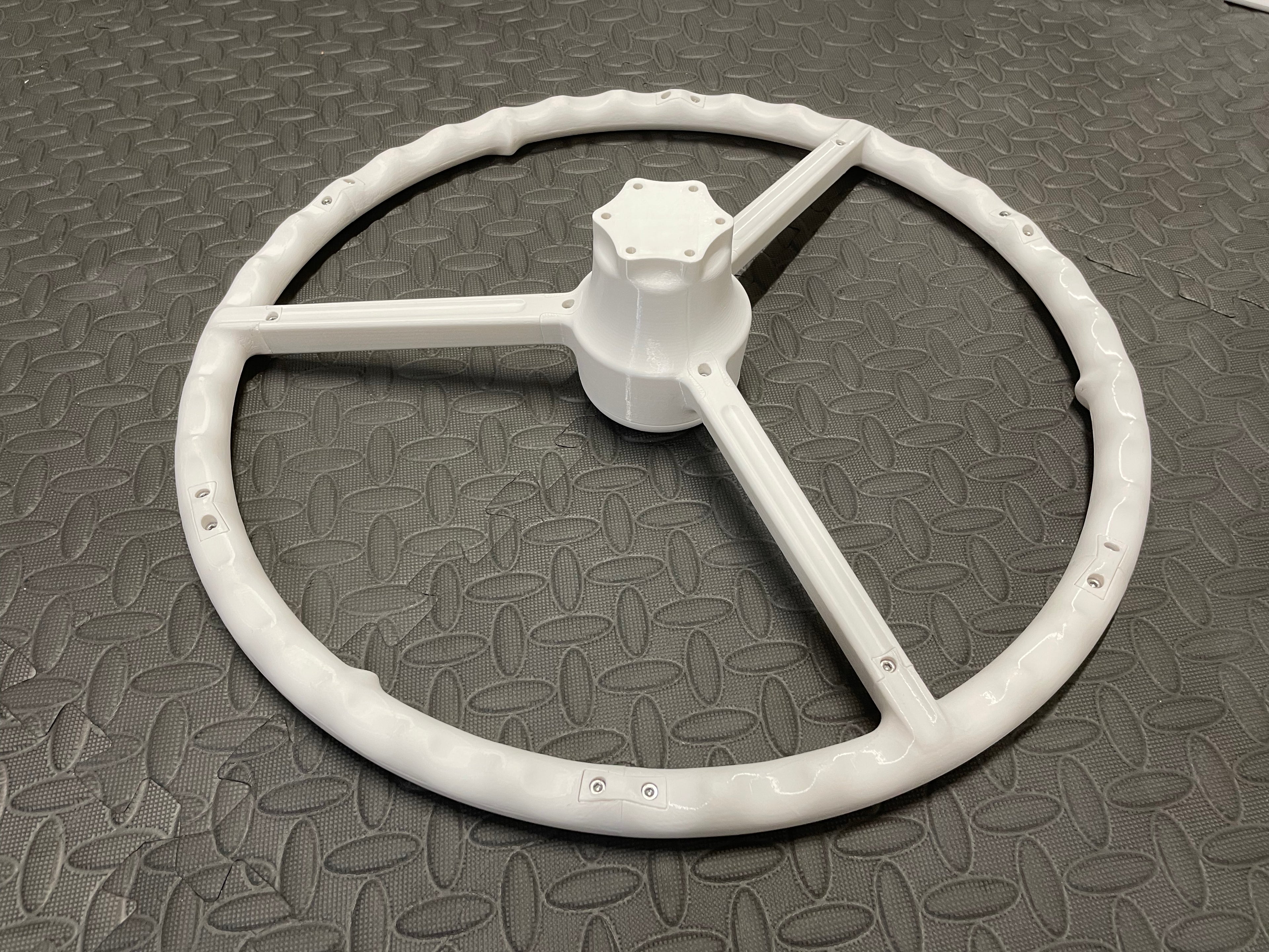 Scania 3-Spoke 53cm Wheel